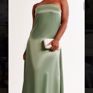 Green Trapeze Maxi Dress